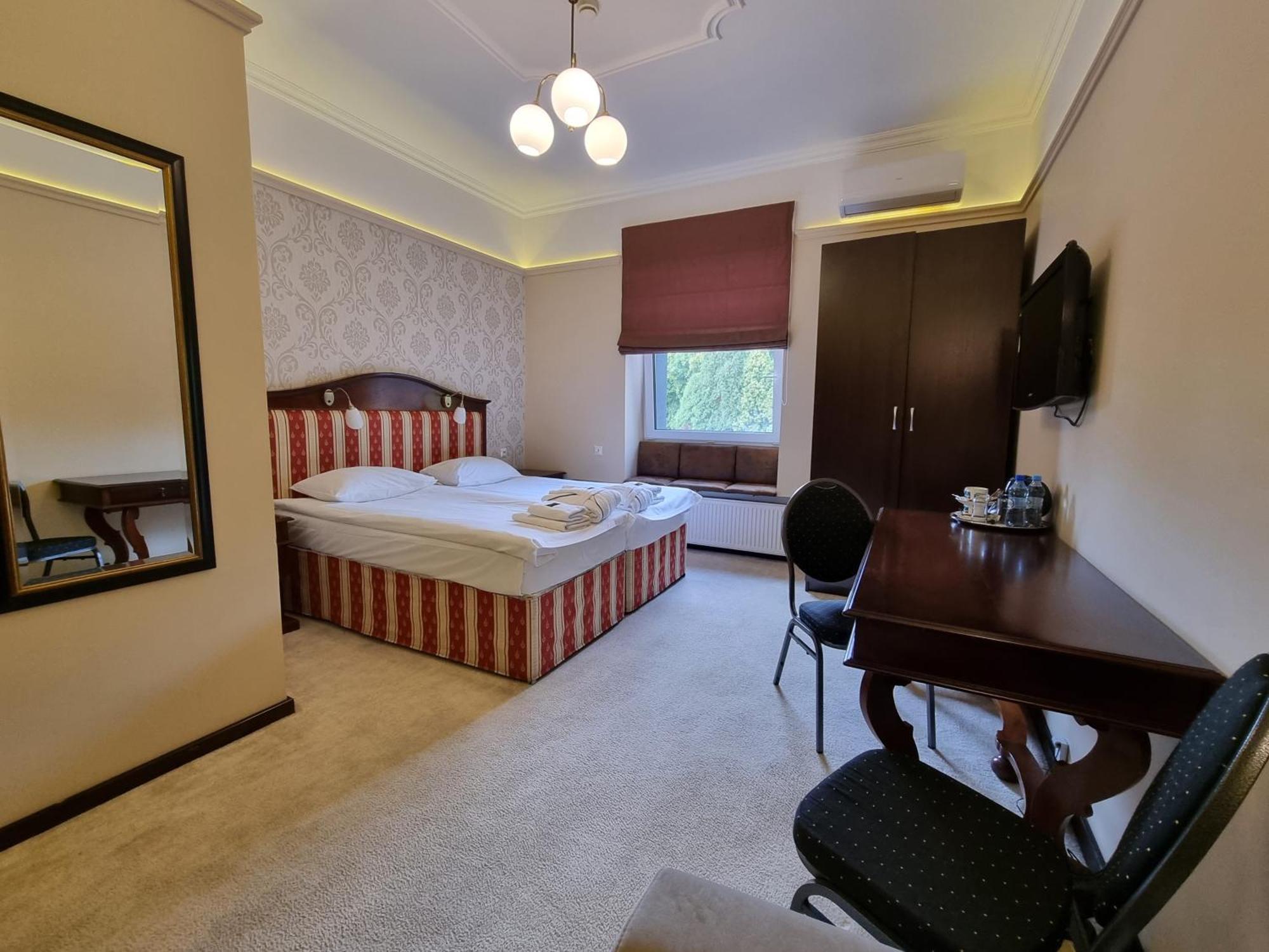Hotel Senator Konferencje & Spa 스타라초비체 외부 사진
