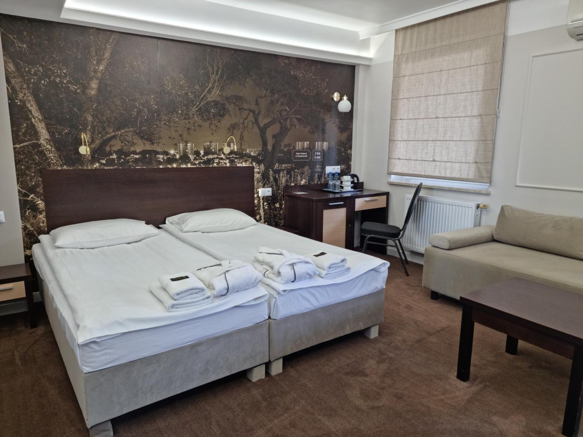 Hotel Senator Konferencje & Spa 스타라초비체 외부 사진